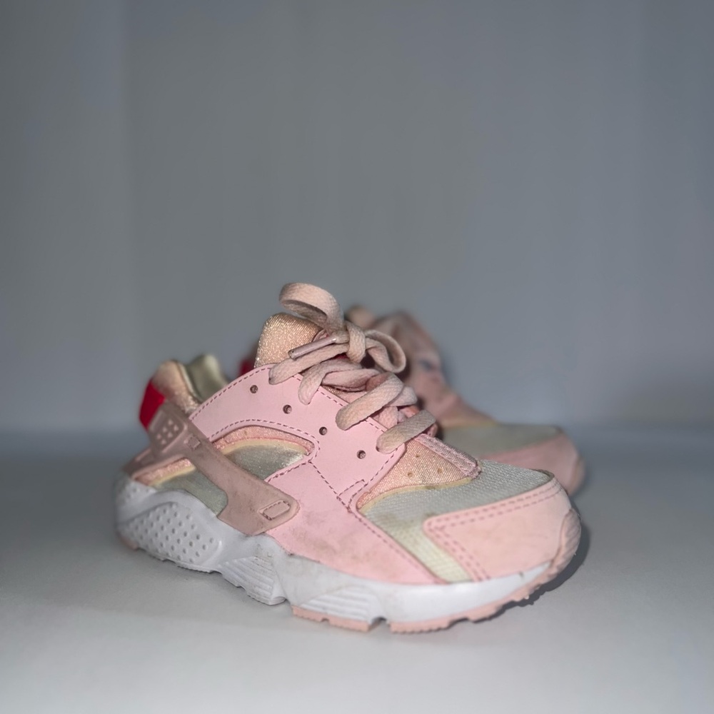 Nike Kids Pink and Beige Sneakers